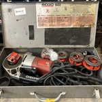 Draadsnijmachine met 5 draadsnijkoppen Ridgid, Model 600