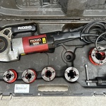 Draadsnijmachine met 5 koppen Ridgid, Model 600