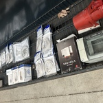 Partij meterkast accessoires en elektronica w.o. bewegingsdetector W.o