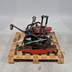 Garagekrik en assteun, O.a. Van Leeuwen