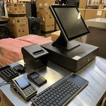 Kassasysteem met o.a. pinapparaat, kassalade, bonnenprinter, scherm