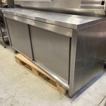 Rvs werktafel met schuifdeuren 180x67x90 cm