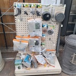 Assortiment regenton toebehoren o.a. Harcostar