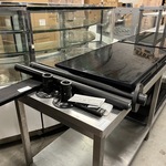 3x LG scherm met 3x TV beugel