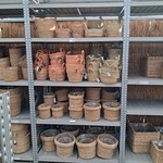 Partij bloemmanden o.a. Hana Design