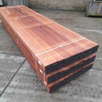 Ca. 50x Hardhouten vlonderplank, 2,7 x 9,5 x 350 cm