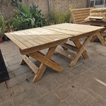 2x Buitentafel, Talen