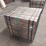 Ca. 252x Hardhouten paal, 5 x 5 x 100 cm