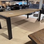 Eettafel, licht bruin + zwart