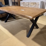 Eettafel, licht bruin + zwart