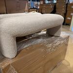 Bankje Home bound by KY, Jill, zand