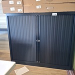 Jaloezie kast mat zwart