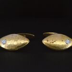 Gouden handgemaakte manchetknopen met diamanten