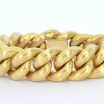 Gouden gevlochten armband