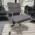 Premium Eames EA217 bureaustoel in grijs leer, Grijs