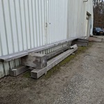 2x Hardhouten balk met 3x reststuk