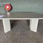 Ormi Eettafel – Beige By fonq