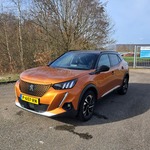 Personenauto, Peugeot, e-2008, EV Allure Première  50 kWh, 2021
