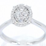 Witgouden ring met diamanten in ovaal vorm