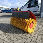 Aanbouw veegborstel, Caravaggi, MTC, 2010