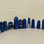 Ca. 14x Lapis Lazuli obelisken