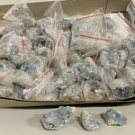 Ca. 50x Celestien ruw stukje