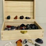 Ca. 100x Hangertjes gemengd