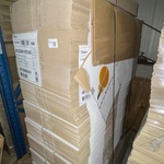 Ca. 540x verzenddozen 34x23x27cm, wit