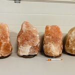 4x Himalaya zoutlampen met houten voet