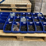 Partij diverse soorten bevestigingsmateriaal