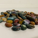 Ca. 100x Oceaanjaspis handsteen S