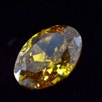 Diamant – 0.81 carat natuurlijke fancy diamant (gecertificeerd)