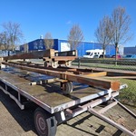 2x Zwaar transportmiddel