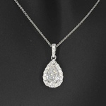 Witgouden hanger met een druppelvorm briljant van 1.00 carat, (lab gro