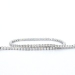 Witgouden tennisarmband met briljant geslepen diamanten van 2.20 carat