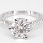 Witgouden ring met een diamant van 1.00 carat