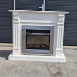 Elektrische haard met schouw