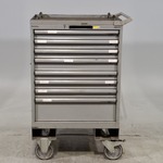 Gevulde gereedschapswagen, Lista