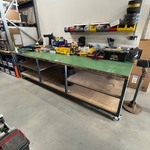 Werkbank met bankschroef, verrijdbaar