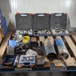 Diverse gatenzagen en boren