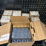 7x Installatiemateriaal w.o. aardlekschakelaar, Siemens