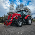 Land- of bosbouwtrekker, Massey Ferguson, 5435, 2016, met voorlader, å