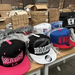 Ca. 500x Diverse snapback petten