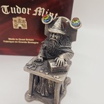 Tudor Mint England – ‘The Drout Keeper’ statuette met zilver vergoten