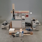 Divers laboratoriumapparatuur , O.a. Agilent Technologies