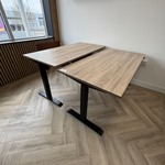 2x Elektrische zit-sta bureau