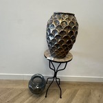 Bijzettafel met 2x vaas