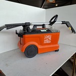 Tapijtreiniger – 230V Kärcher, Puzzi 10/1, bouwjaar 2016