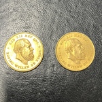 Twee gouden munten