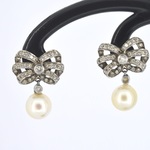 Vintage witgouden oorbellen met parels en diamant